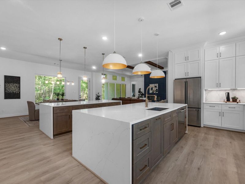 Furnished interior view inside a new home in , Plantersville (Image 10).