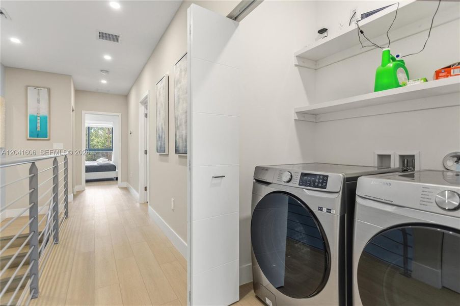 Furnished interior view inside a new home in , Fort Lauderdale (Image 17).