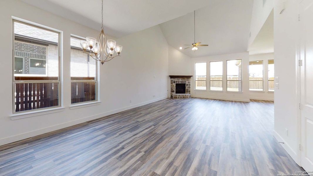 Spacious, unfurnished interior of a new home in Alsatian Oaks: 60ft. lots, Castroville (Image 15).