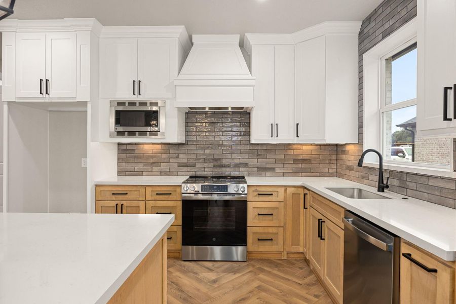 Furnished interior view inside a new home in , Waller (Image 8).