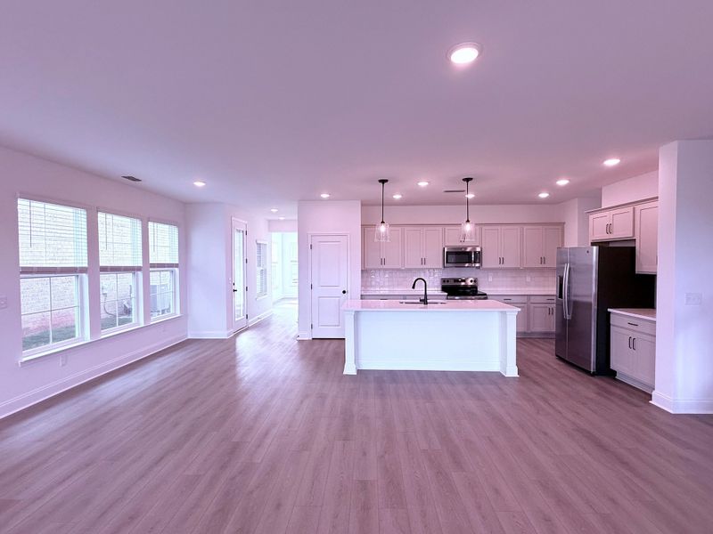Spacious, unfurnished interior of a new home in Promenade at Clari Park, Murfreesboro (Image 14).