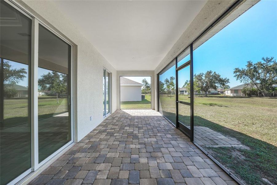 Exterior details and patio area of a home in , Punta Gorda (Image 4).