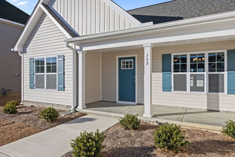 Representative exterior details of a home built from the Hardy by Bill Clark Homes in Laurel Oaks, Greenville (Image 3).
