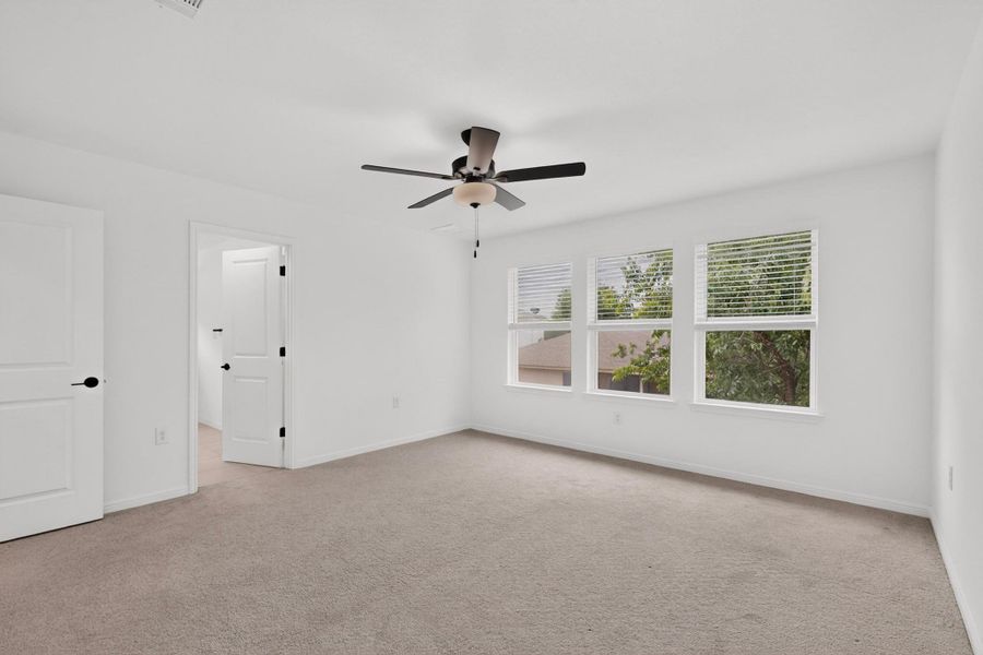 Spacious, unfurnished interior of a new home in , Pflugerville (Image 29).