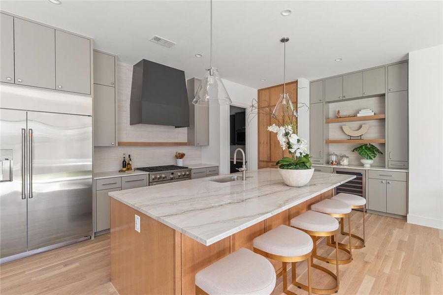 Furnished interior view inside a new home in , Dallas (Image 34).