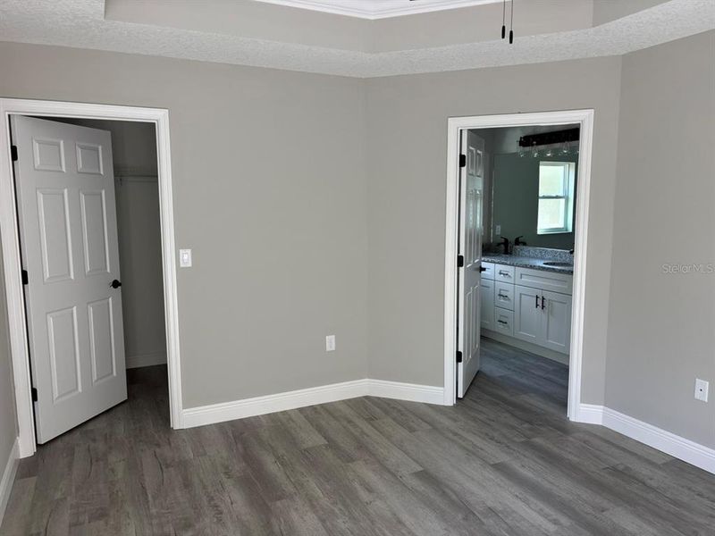 Spacious, unfurnished interior of a new home in , Dunnellon (Image 21).