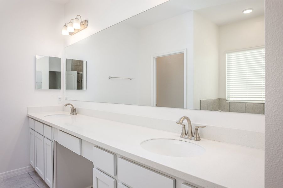 Representative furnished interior of a home built from the Miramar by Maronda Homes in Labelle, Labelle (Image 10).