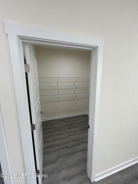 Spacious, unfurnished interior of a new home in , Keystone Heights (Image 27).