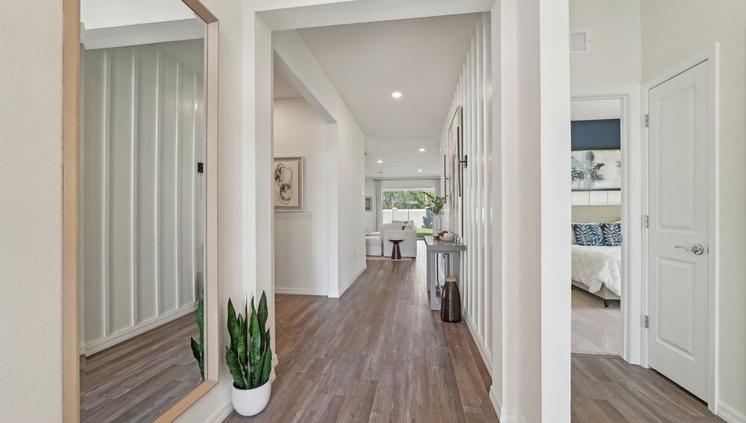 Image 37 representing the Delray by D.R. Horton in Abbott Park, Zephyrhills, FL.