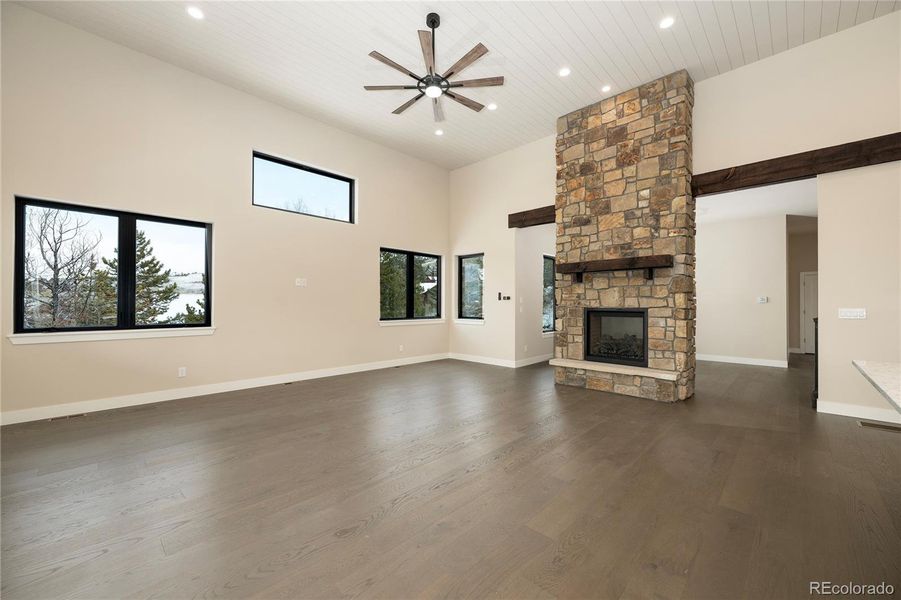 Double-sided Fireplace