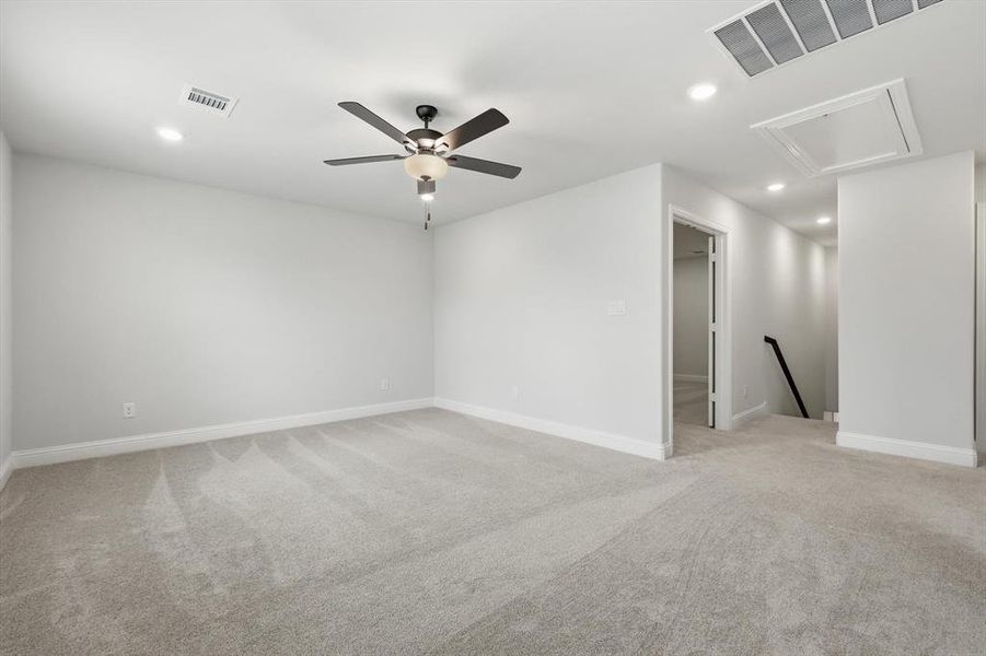 Spacious, unfurnished interior of a new home in Harvest, Argyle (Image 21).