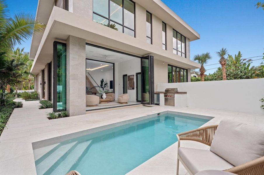 mls_POOL_TO_REAR_DT mls_POOL_TO_REAR_DT