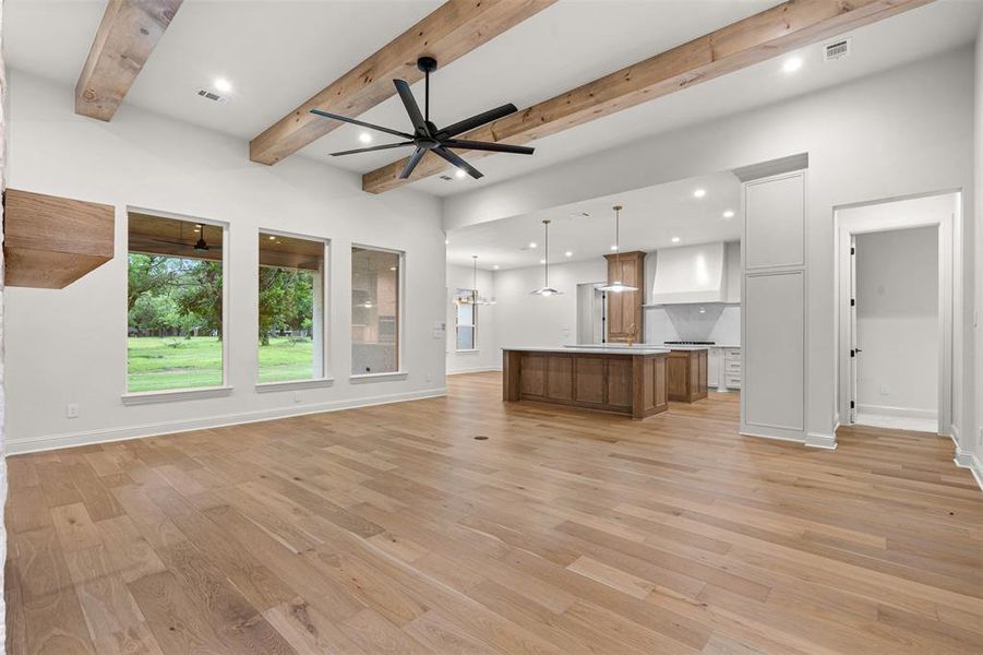 Spacious, unfurnished interior of a new home in Pecan Plantation, Granbury (Image 32). Spacious, unfurnished interior of a new home in Pecan Plantation, Granbury (Image 32).