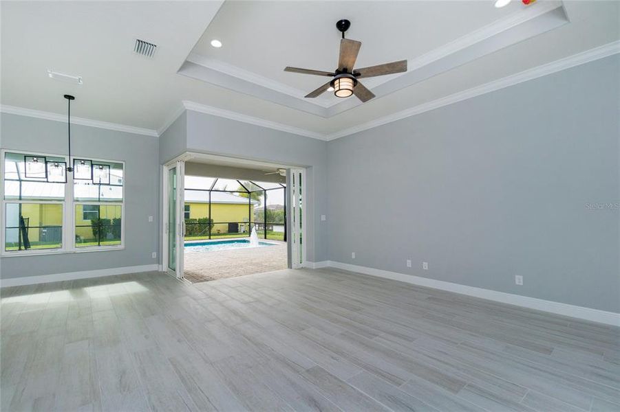 Spacious, unfurnished interior of a new home in , Port Charlotte (Image 36).