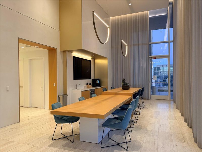 Community amenities in , Austin (Image 17).