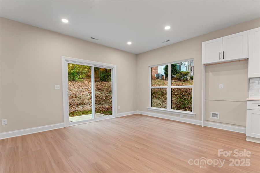 Spacious, unfurnished interior of a new home in , Charlotte (Image 38).