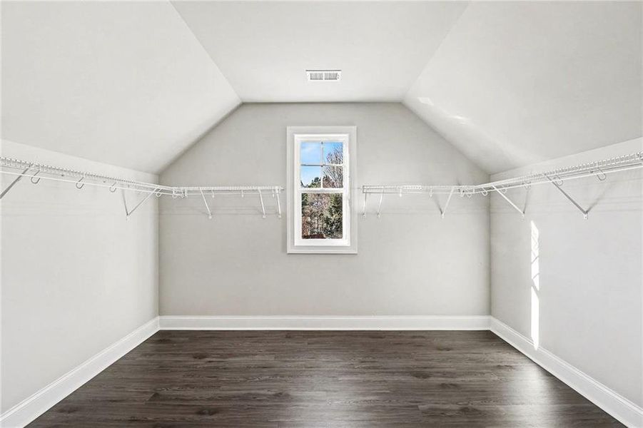 Spacious, unfurnished interior of a new home in , Dawsonville (Image 22).