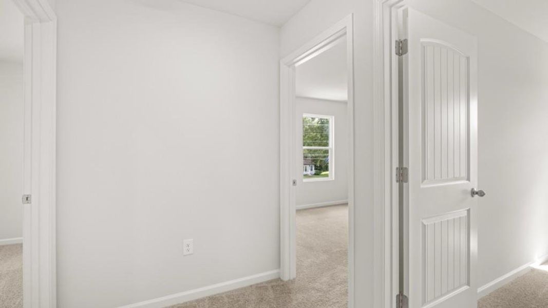 Spacious, unfurnished interior of a new home in Northberry, Rome (Image 26).