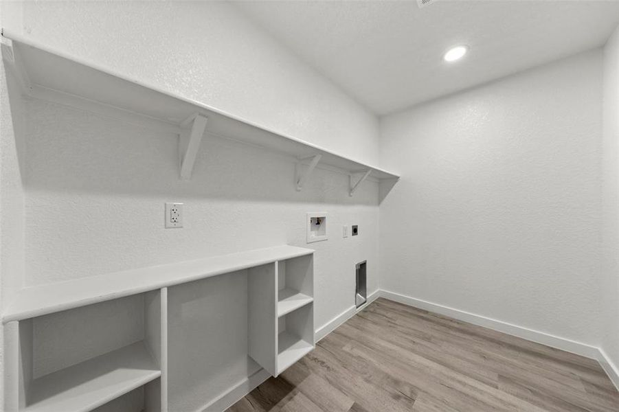 Spacious, unfurnished interior of a new home in , Waco (Image 14).