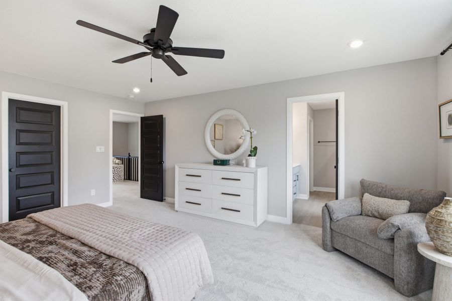 Representative furnished interior of a home built from the Jensen by Fischer Homes in Twin Lakes, Hoschton (Image 23).