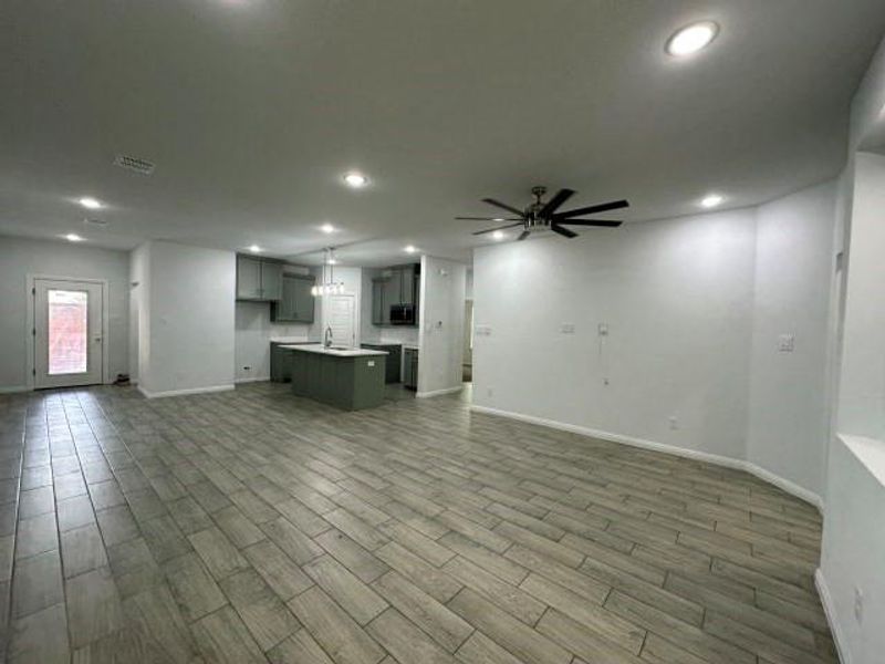 Spacious, unfurnished interior of a new home in , Fort Worth (Image 16).