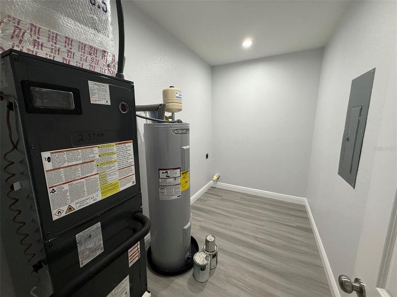 Furnished interior view inside a new home in , Gainesville (Image 7).