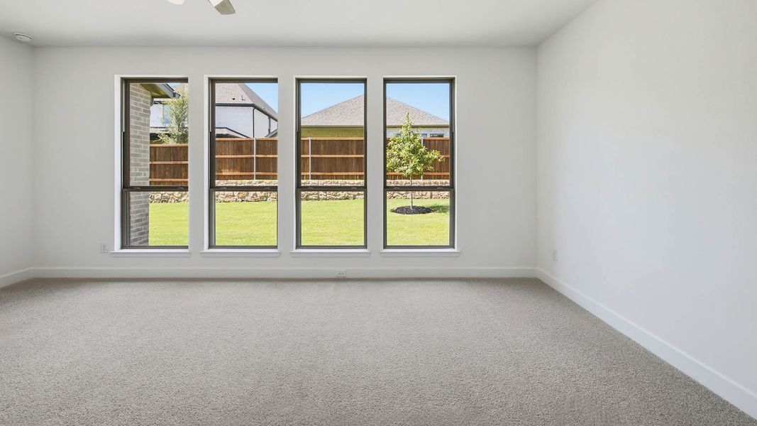 Spacious, unfurnished interior of a new home in Eliana, McKinney (Image 21).