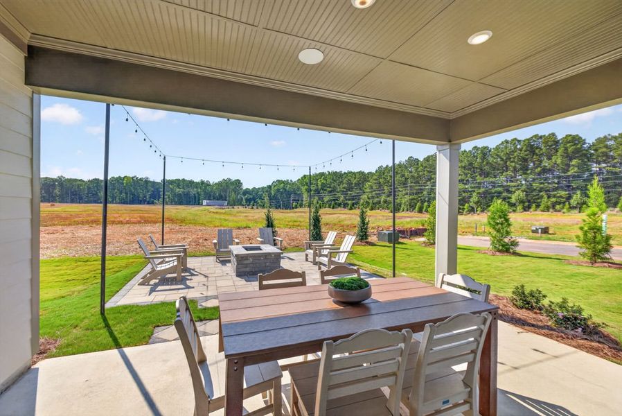 Representative exterior details of a home built from the Mainstay by Pulte Homes in Everhour, Newnan (Image 32).