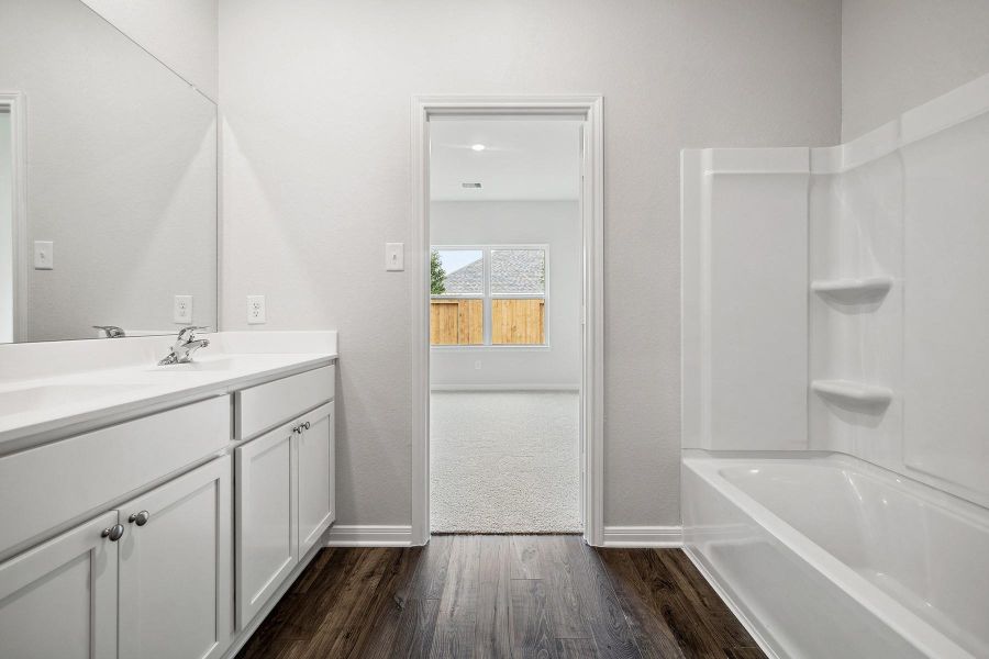 Furnished interior view inside a new home in Magnolia Woods, Magnolia (Image 10).