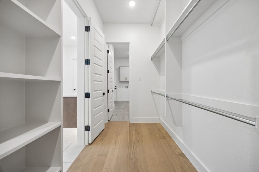 Spacious, unfurnished interior of a new home in StarView, Prosper (Image 42).