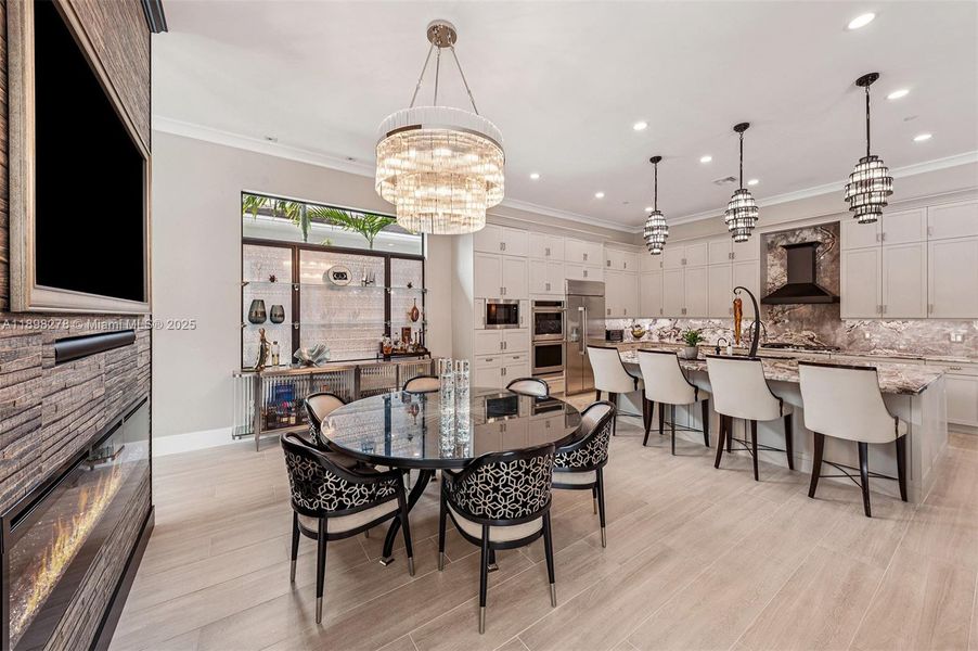 Furnished interior view inside a new home in , Palm Beach Gardens (Image 18).
