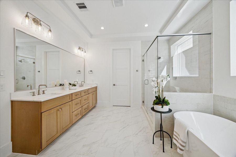 Furnished interior view inside a new home in , Houston (Image 14).