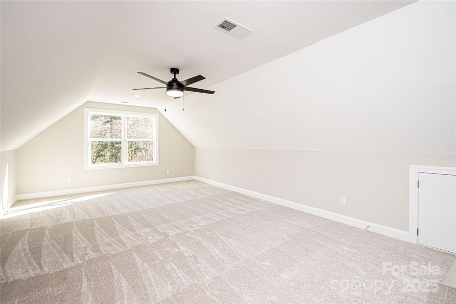 Spacious, unfurnished interior of a new home in , Monroe (Image 29).
