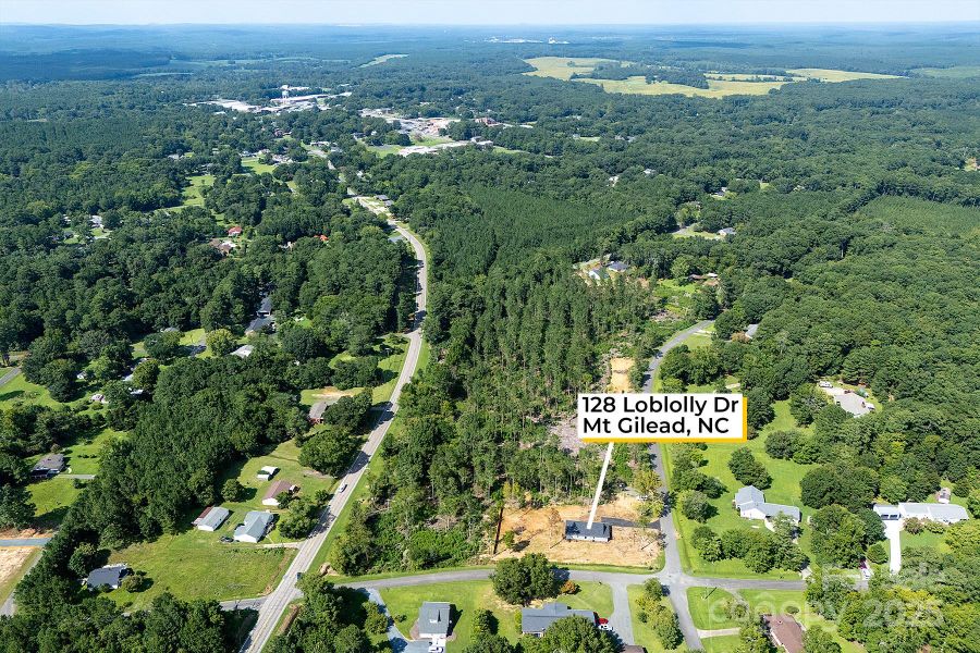 Image 39 of a home in .