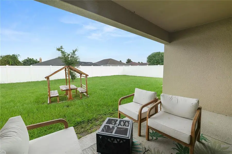 Exterior details and patio area of a home in Wind Meadows South, Bartow (Image 3). Exterior details and patio area of a home in Wind Meadows South, Bartow (Image 3).