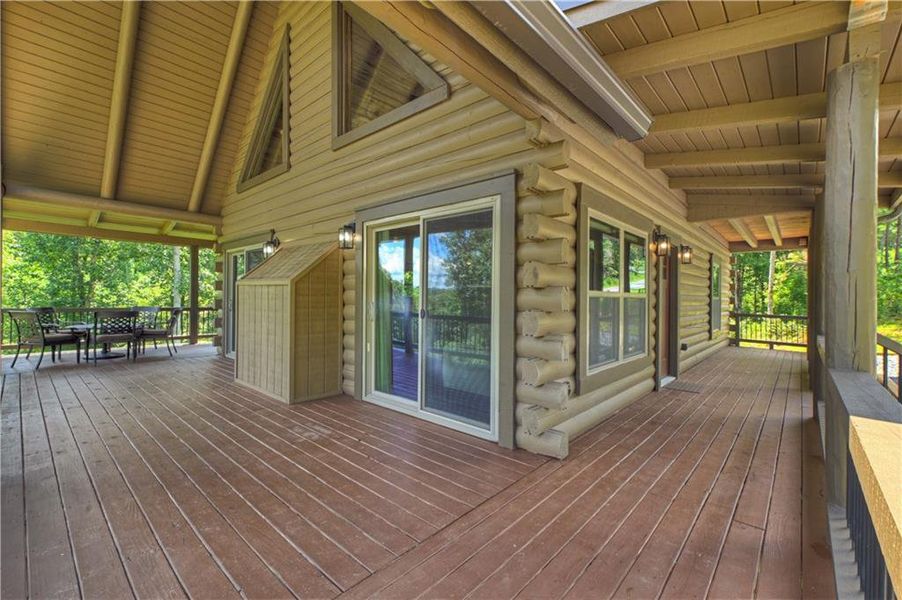 Exterior details and patio area of a home in , Ellijay (Image 3).