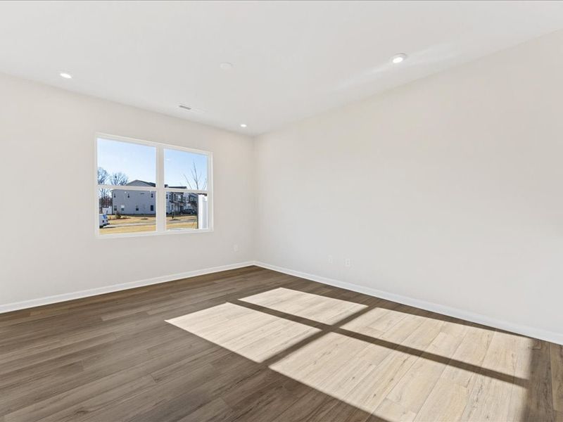 Spacious, unfurnished interior of a new home in Fifteen 15 Cannon, Charlotte (Image 23).