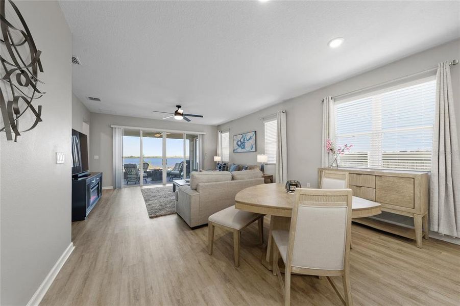 Furnished interior view inside a new home in , Lake Alfred (Image 19).