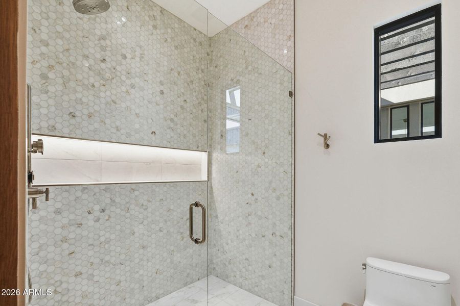 138_ListerPros (2) 138_ListerPros (2)