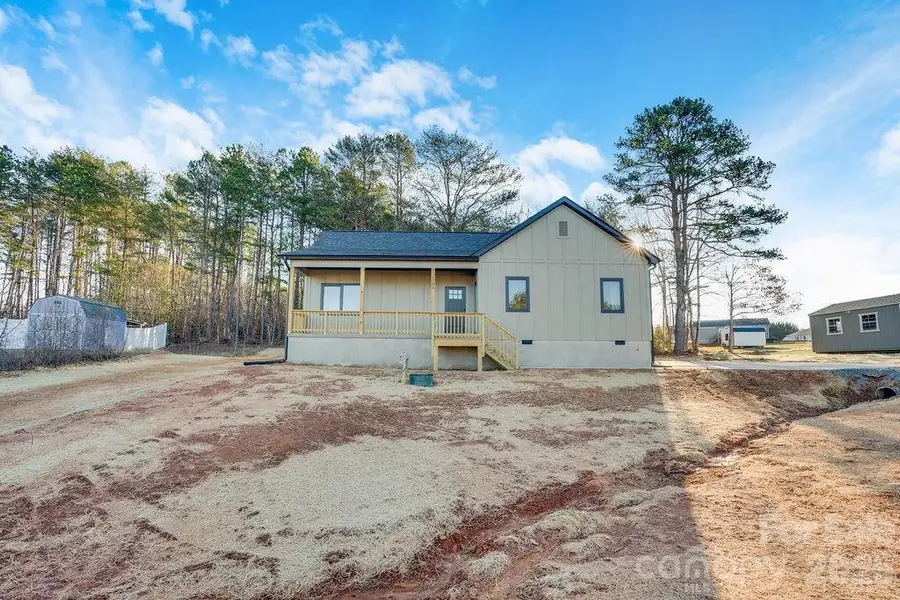 Exterior details and patio area of a home in , Connelly Springs (Image 12).