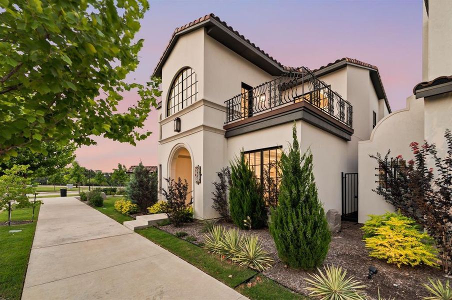 Front exterior of a new home in , Flower Mound, TX, highlighting curb appeal (Image 23). Front exterior of a new home in , Flower Mound, TX, highlighting curb appeal (Image 23).
