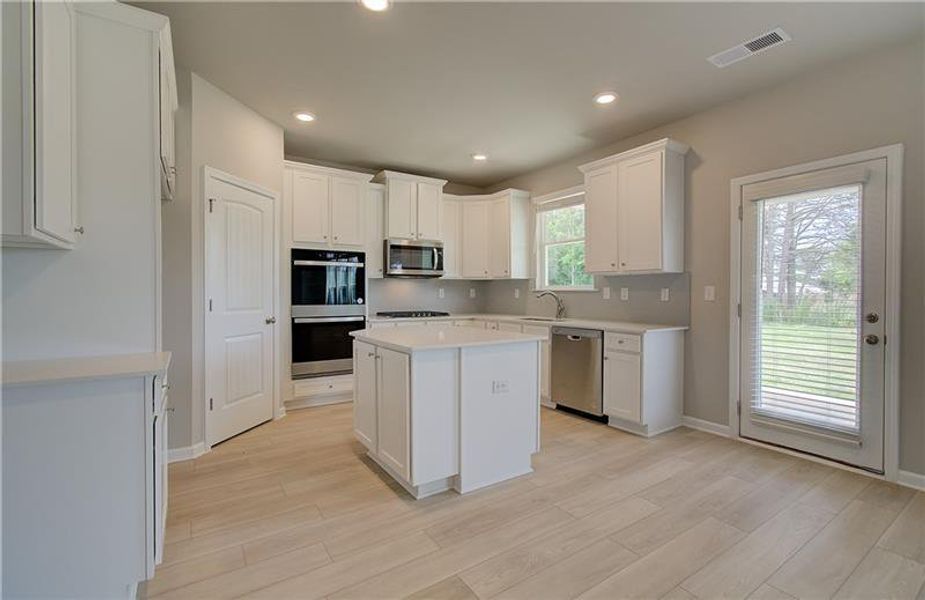 Furnished interior view inside a new home in Cooper Park, McDonough (Image 6).