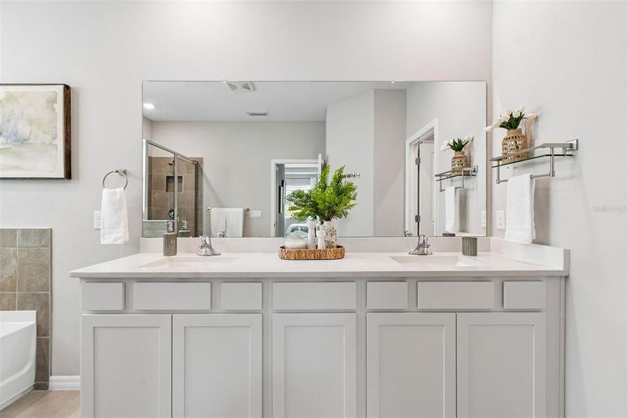 Furnished interior view inside a new home in Deerbrook, Land O' Lakes (Image 41).