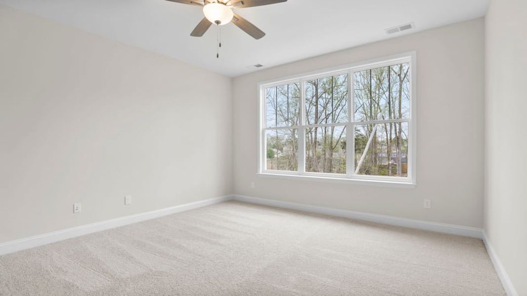 Spacious, unfurnished interior of a new home in Briargate, Fountain Inn (Image 27).
