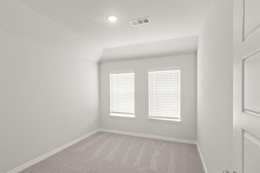 Spacious, unfurnished interior of a new home in Retreat at Fossil Creek, Fort Worth (Image 11). Spacious, unfurnished interior of a new home in Retreat at Fossil Creek, Fort Worth (Image 11).