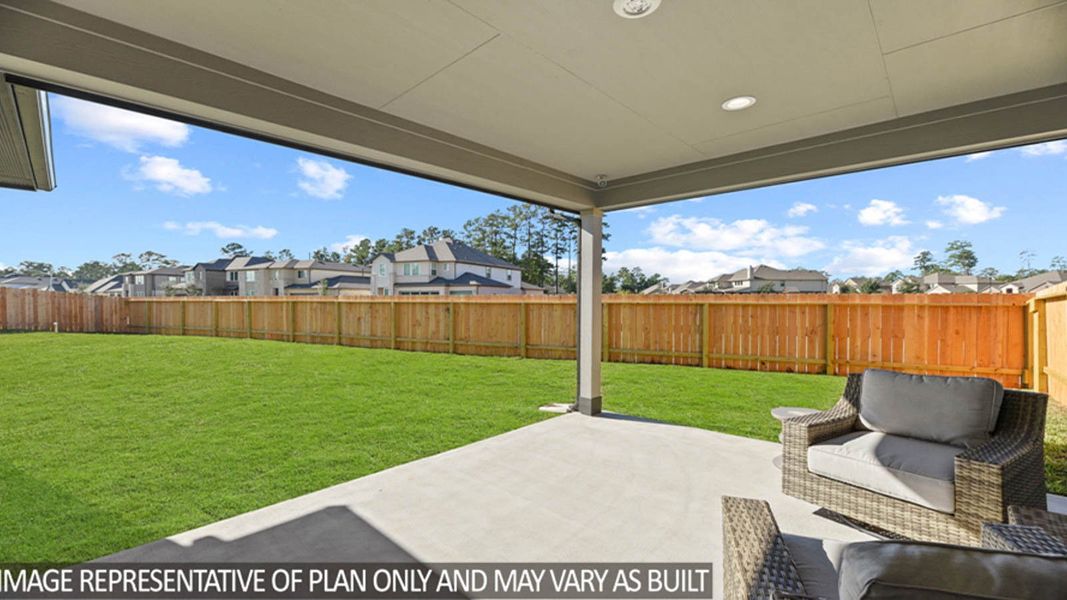 Image 38 representing the Diamond by D.R. Horton in Silverthorne, Conroe, TX.