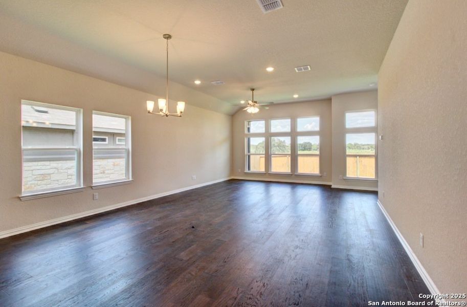 Spacious, unfurnished interior of a new home in Veranda, San Antonio (Image 11). Spacious, unfurnished interior of a new home in Veranda, San Antonio (Image 11).