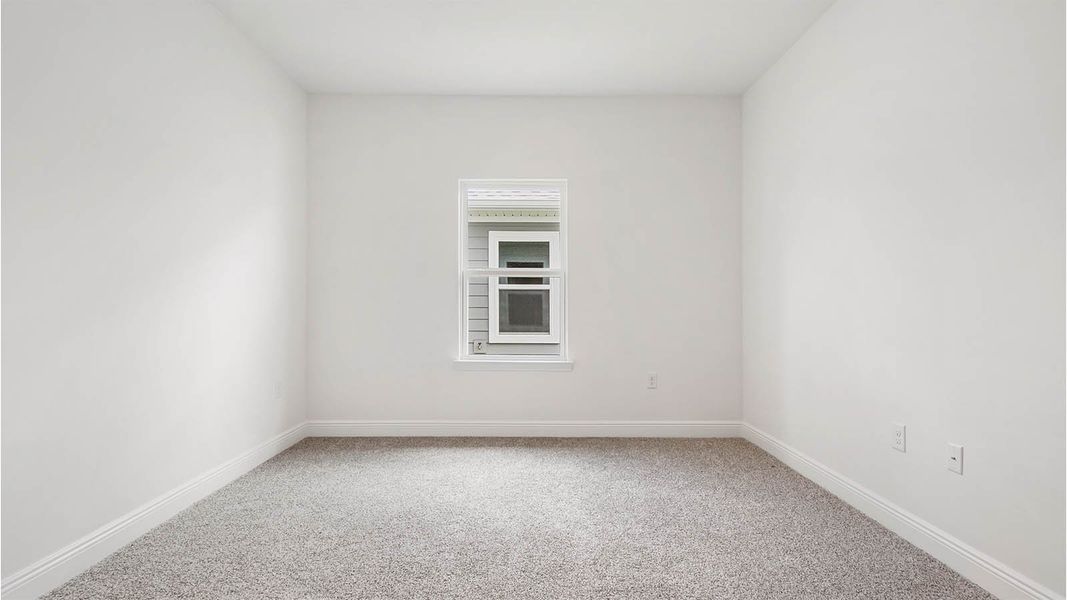 Spacious, unfurnished interior of a new home in Owl's Head Farms, Freeport (Image 31). Spacious, unfurnished interior of a new home in Owl's Head Farms, Freeport (Image 31).