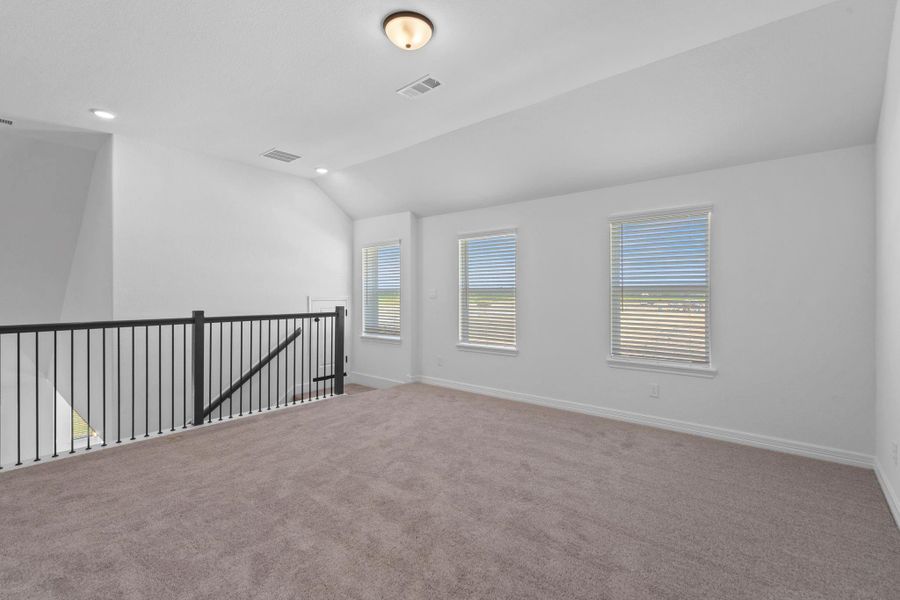Spacious, unfurnished interior of a new home in Westland Ranch, League City (Image 15). Spacious, unfurnished interior of a new home in Westland Ranch, League City (Image 15).