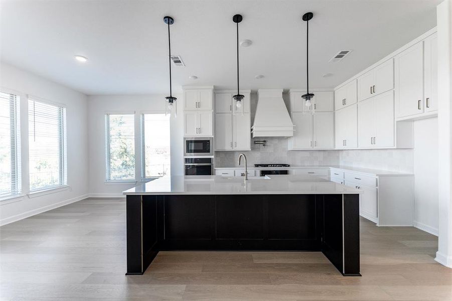 Furnished interior view inside a new home in Heath Golf & Yacht Club, Heath (Image 6). Furnished interior view inside a new home in Heath Golf & Yacht Club, Heath (Image 6).